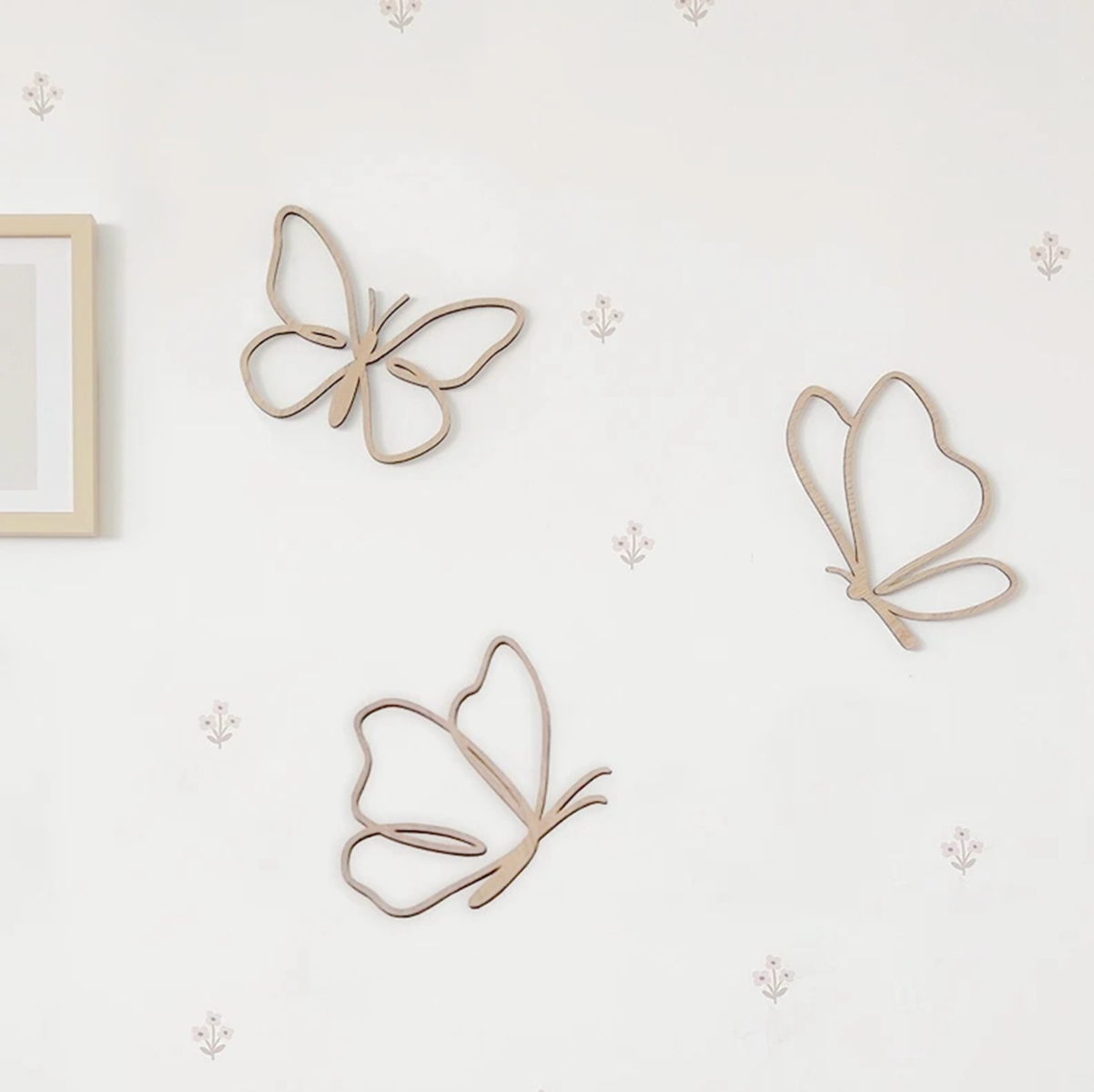 Baby Nursery Artwork - Деревянная табличка с бабочками, деревянный декор